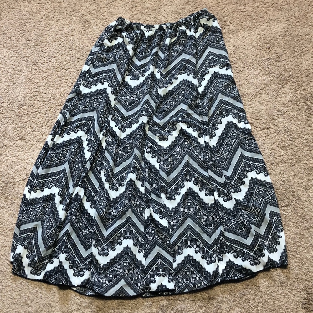 Black and White Maxi Skirt